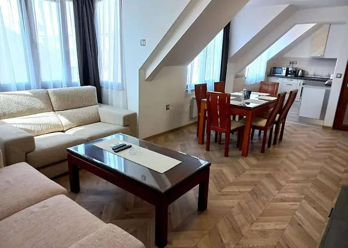 Toni / 2bedrooms *