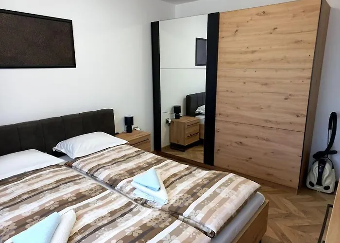 Toni / 2bedrooms Appartement Varna